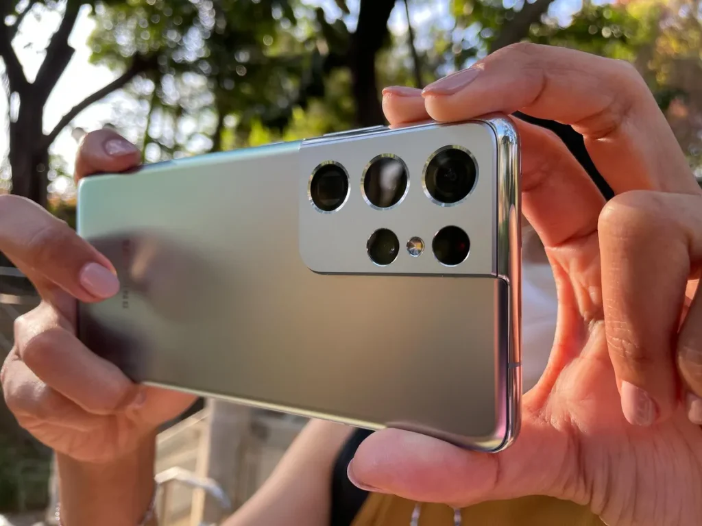The Samsung Galaxy S21 Ultra